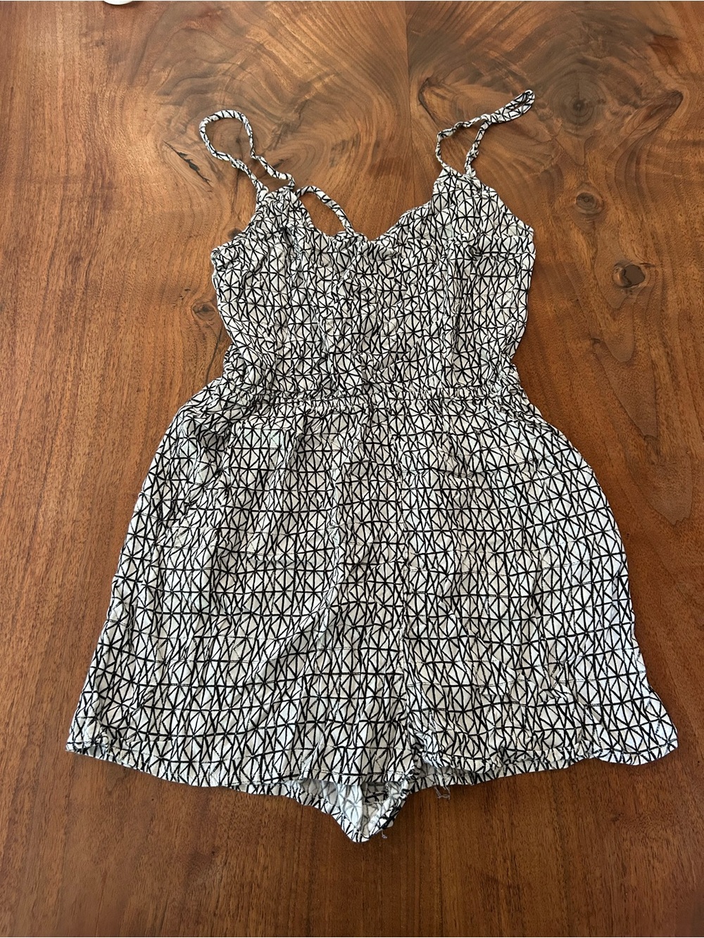 H&M Black and White Geometric Girls' One-Piece Romper